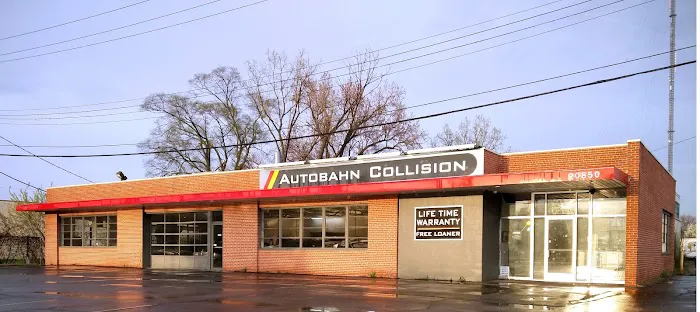 Autobahn Collision 7