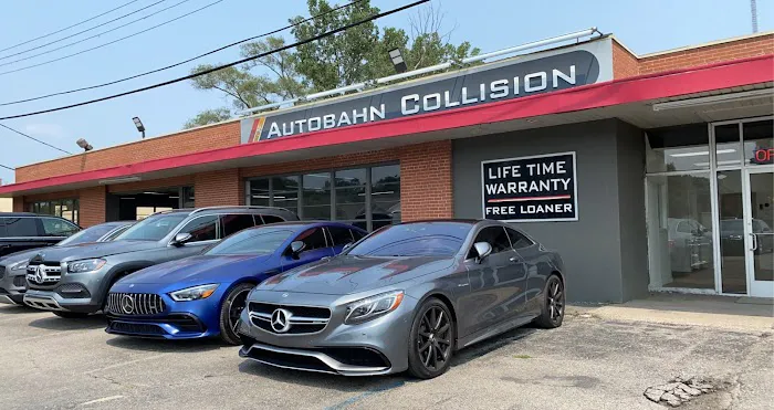 Autobahn Collision 8
