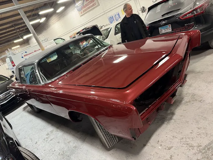 Maaco Auto Body Shop & Painting 2