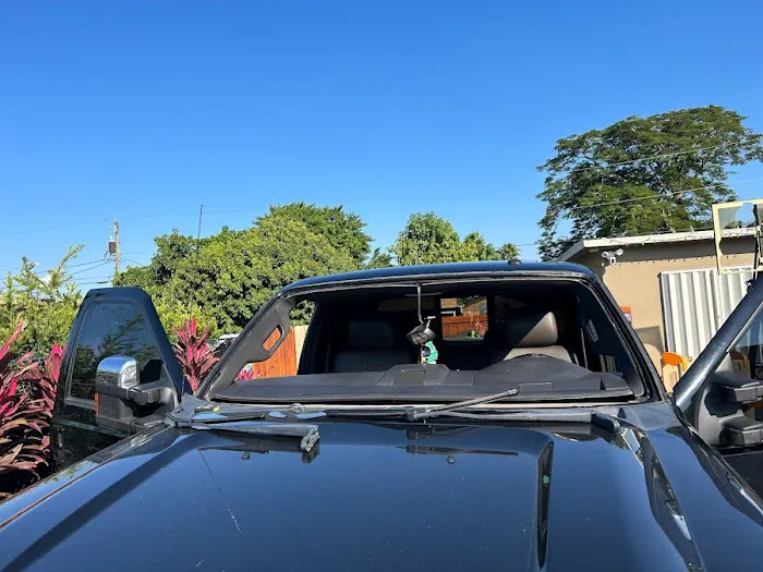 Skyview Auto Glass Redford 9