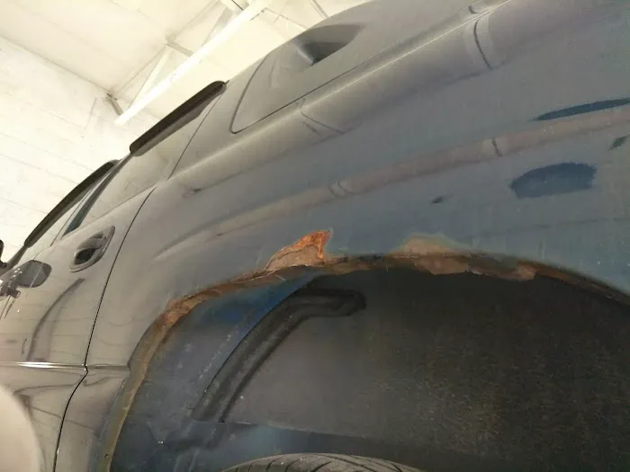 Art's Collision & Auto Repair 9