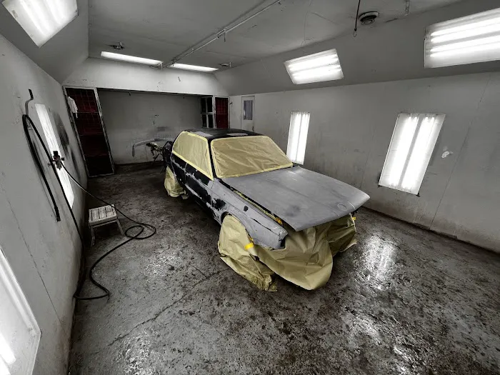Collision Shop 1
