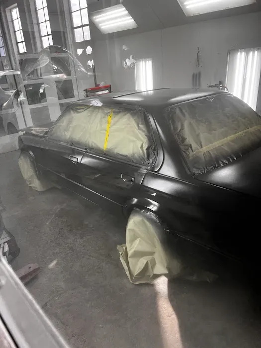 Collision Shop 0