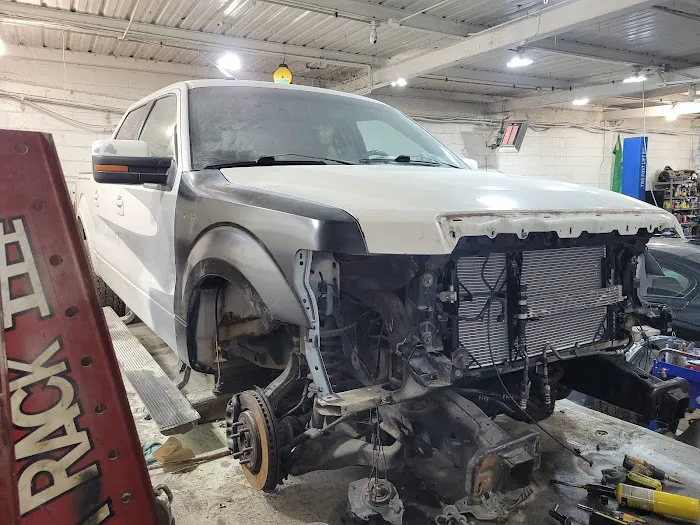 International Auto Collision 7