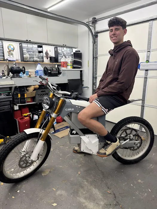 BurnsMoto 5