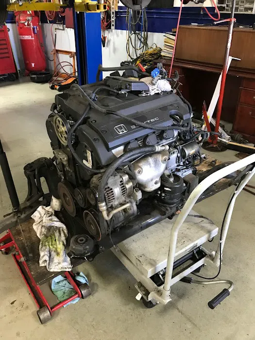 Advanced Auto Repair and Tires 6