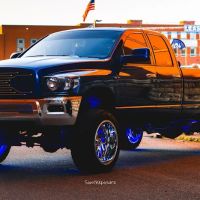 Lugnuts Garage