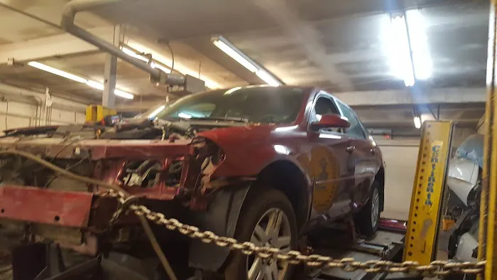 Parkway Auto Body Repair 3