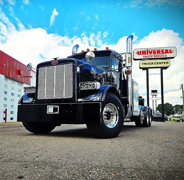Universal Truck Service, LLC. 3