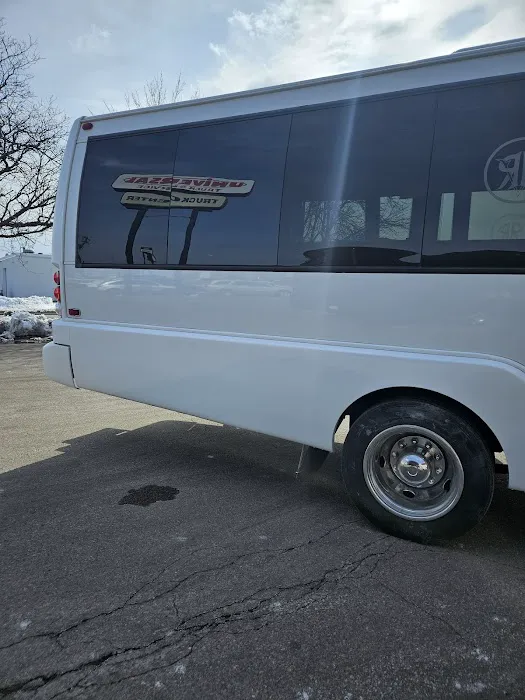Universal Truck Service, LLC. 7