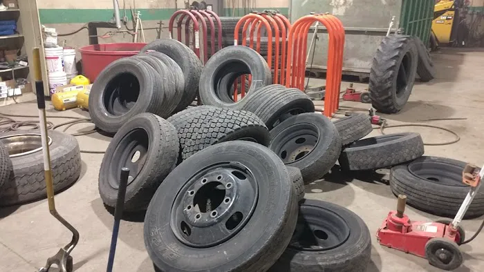 Custom Cap & Tire 5