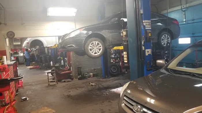 Trinh's Auto Repair 5