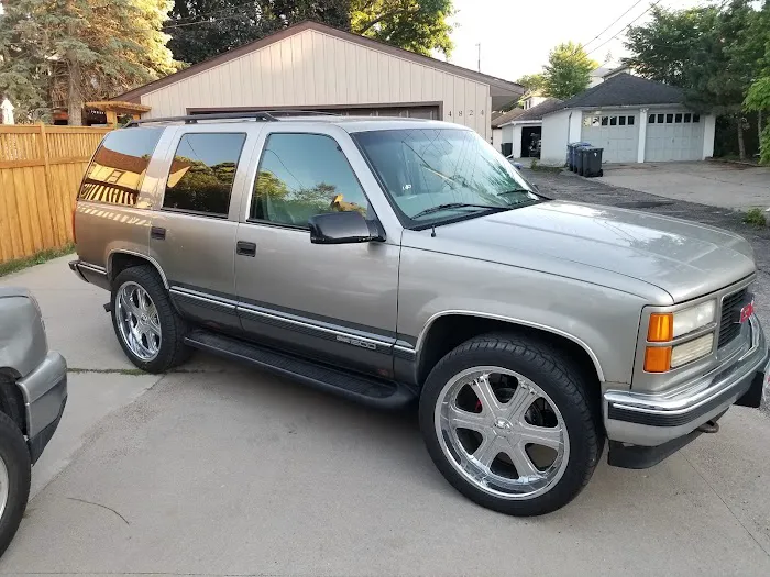 Lanhart Auto Repair Inc & Towing 8