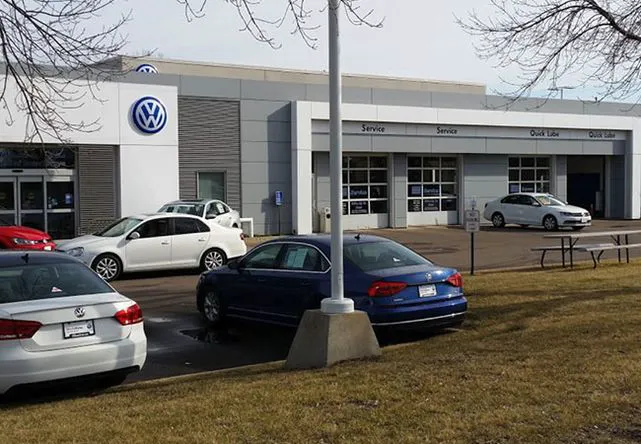 Service-Volkswagen of Inver Grove 4