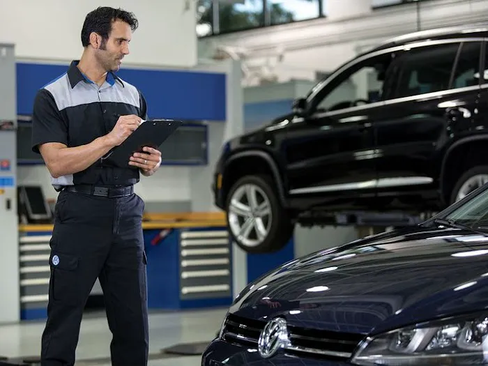 Service-Volkswagen of Inver Grove 3