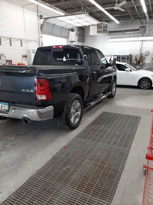 Heppner's Auto Body - Inver Grove Heights 2