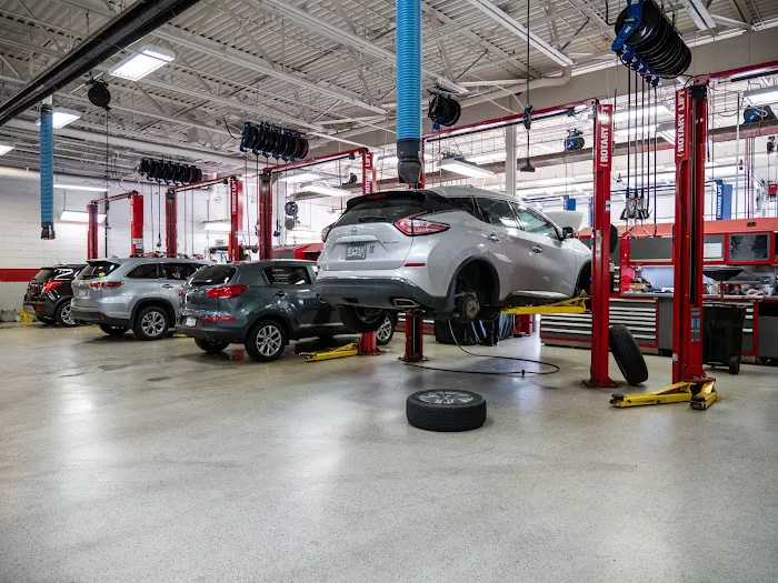 Luther Kia of Inver Grove Service Department 3