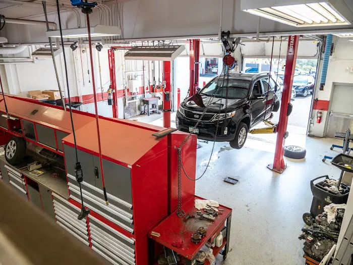 Luther Kia of Inver Grove Service Department 4