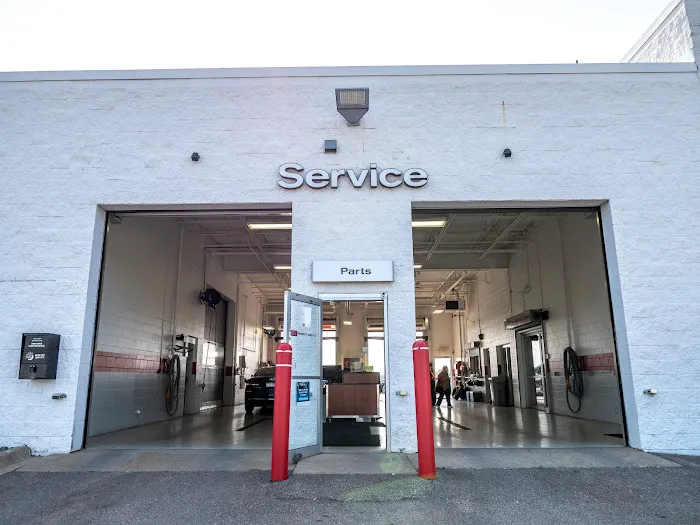 Luther Kia of Inver Grove Parts Department 5