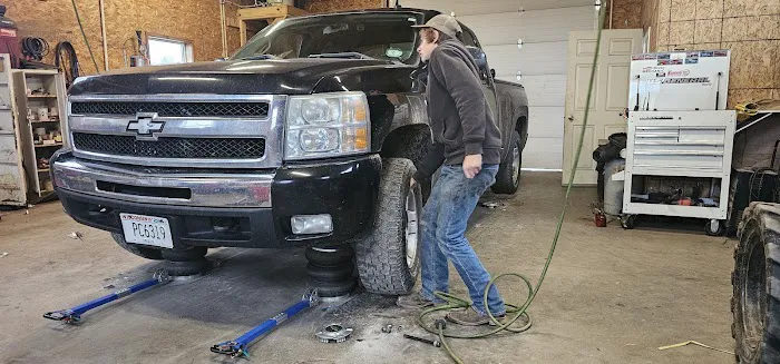 Fast Tire Service 0