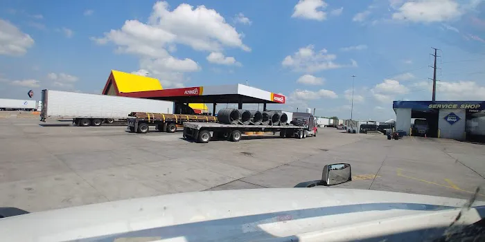 Boss Truck Shop 9