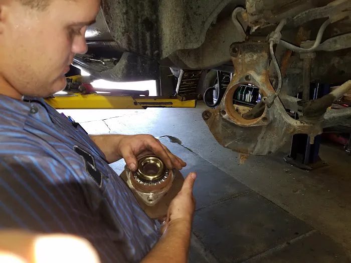Dave's Auto Service 1