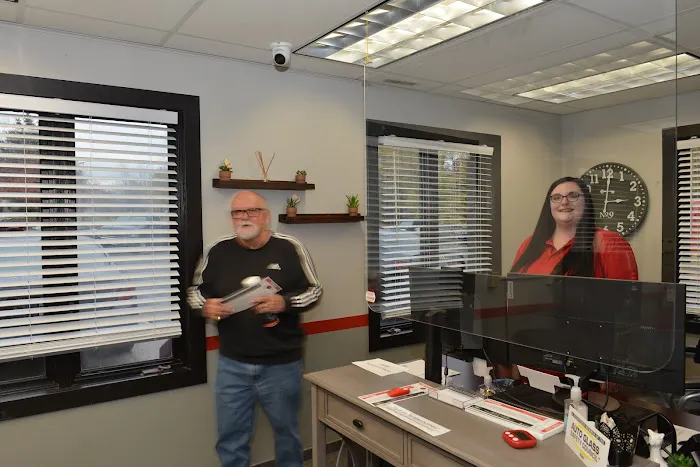 City Auto Glass (Inside Hanson Tire Service) 5