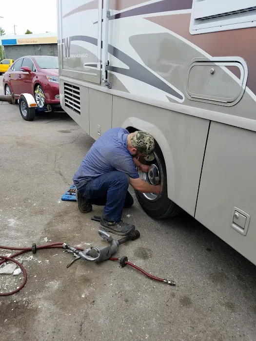 Hanson Tire Service 2