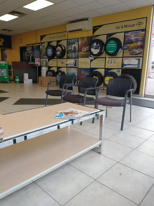 Hanson Tire Service 0