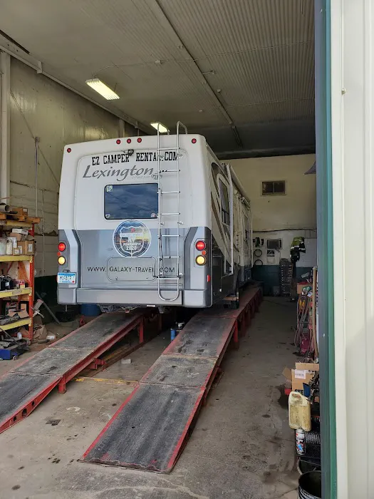 Pomp's Tire Service 5