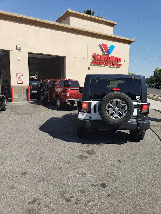 Valvoline Instant Oil Change 3