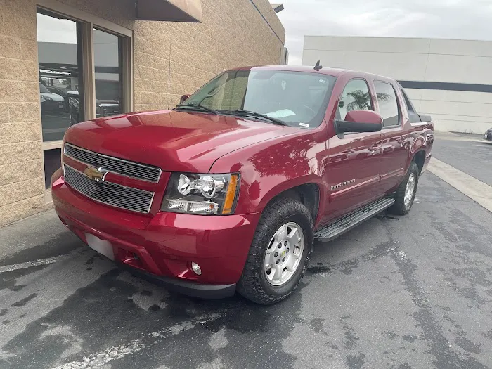 Motor City Collision Center 2