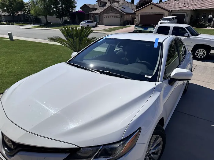 Jeremiah's Autoglass 6