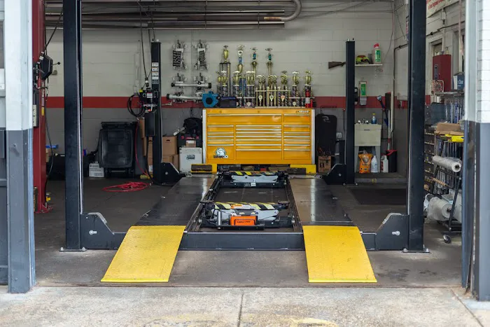 Gene's 112 Auto Service Center 5