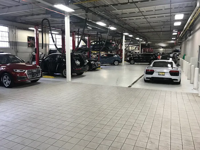 Audi Englewood Service Center 9