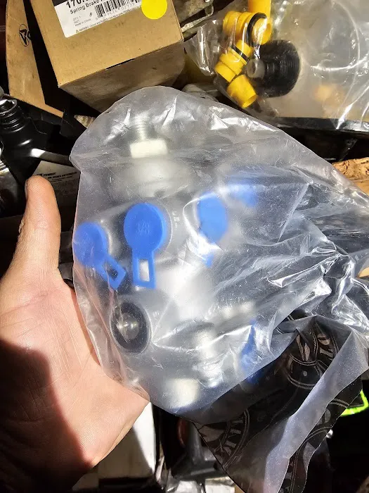 Fleetone Truck and Trailer Parts 3