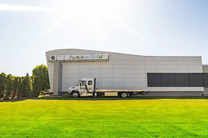 Park Ave BMW Service, Parts, Collision center 6