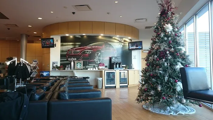 Park Ave BMW Service, Parts, Collision center 4