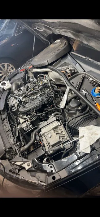 Wyatt's Mobile Auto Repair 1