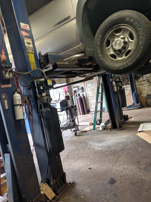 American Muffler & Brake Shop 4