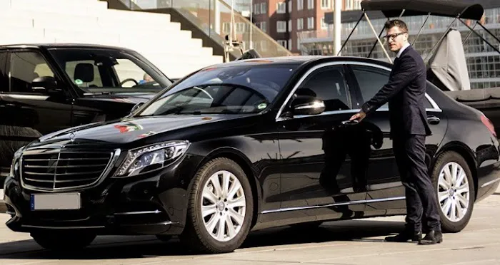 Gibbs Mercedess Benz Car Services 3