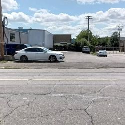 Barnwell House of Tires, Inc. ico