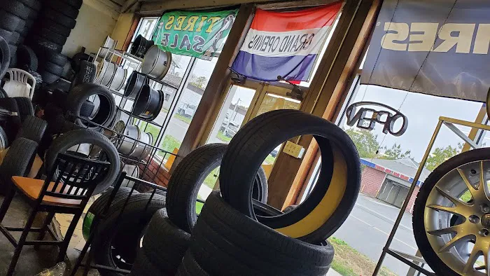 Dragon Tires & Wheels 1