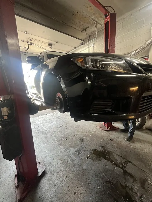Rivera Car Corner LLC 0