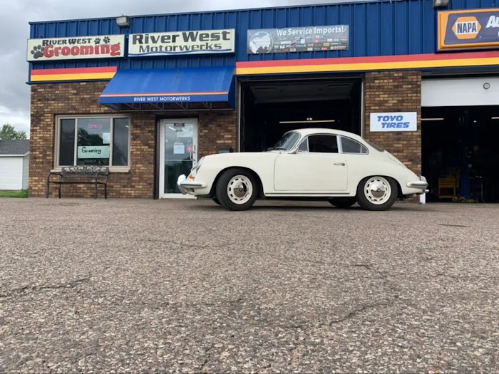 River West Motor Werks LLC 3