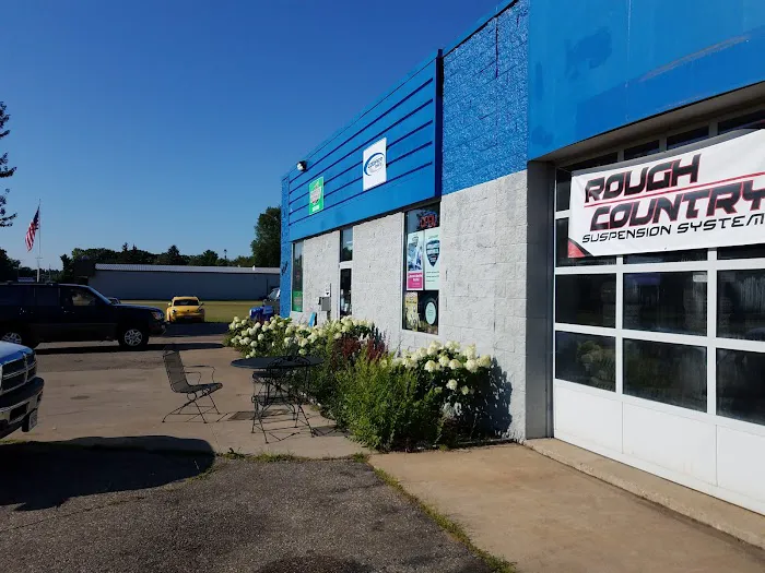 Team Matthews Tire Center Plover 0