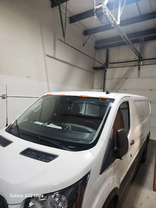 Garcia’s Auto Glass 1