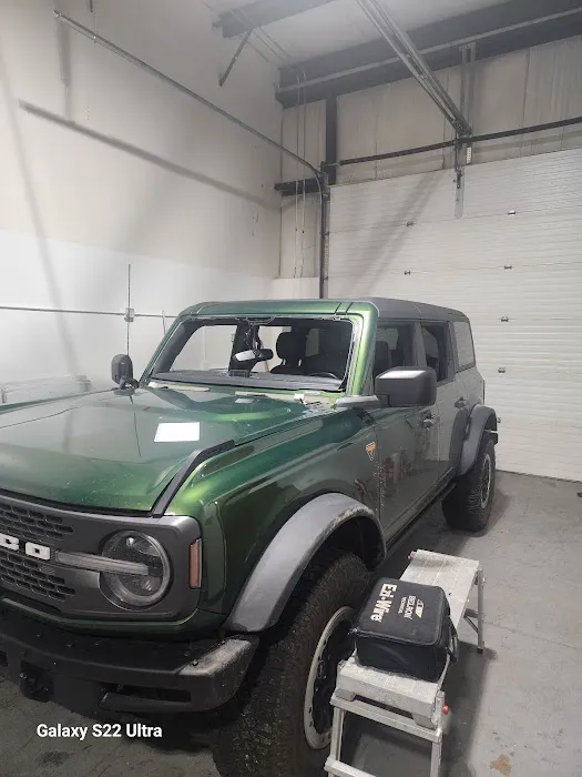 Garcia’s Auto Glass 6