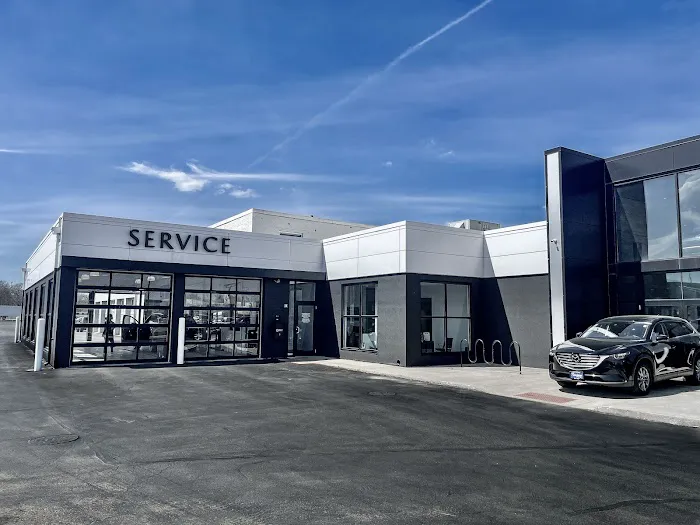 Napleton's Countryside Mazda Service & Parts 2