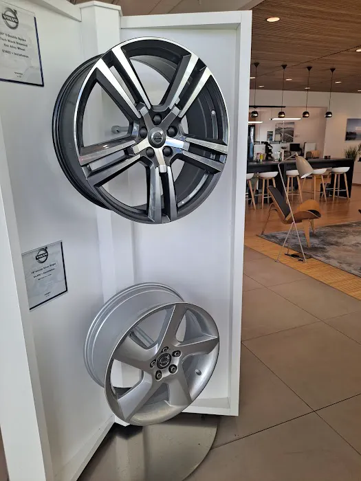 Patrick Volvo Parts 0